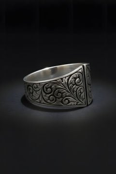 Kalem Desen İşlemeli Baş Parmak Zihgir Yüzüğü