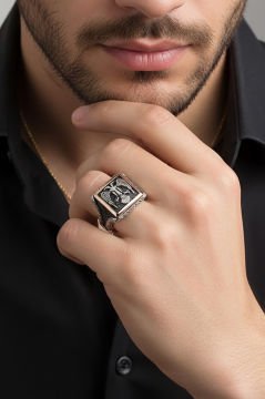 Kare Model Selçuklu Kartalı Gümüş Yüzük