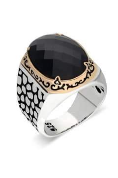 Benekli Model Siyah Zirkon Taşlı Gümüş Yüzük