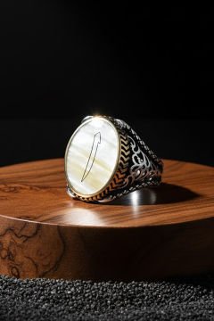 Sedef Taşı Üzerine Elif Gümüş Erkek Yüzük