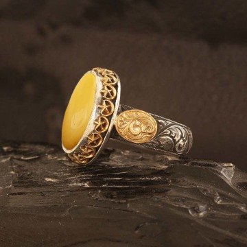 Kalem İşleme 22 Ayar Altınlı Kehribar El İşi Yüzük