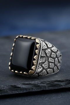 Oniks Taşlı Gümüş Yüzük