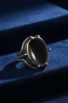 Büyük Boy Pençe Model Oniks Taşlı Yüzük