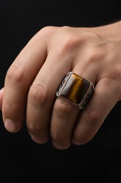 Büyük Boy Dikdörtgen Model Kaplangözü Taşlı Yüzük