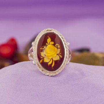 Damla Kehribar İçine Gül Oyma El İşi Gümüş Yüzük