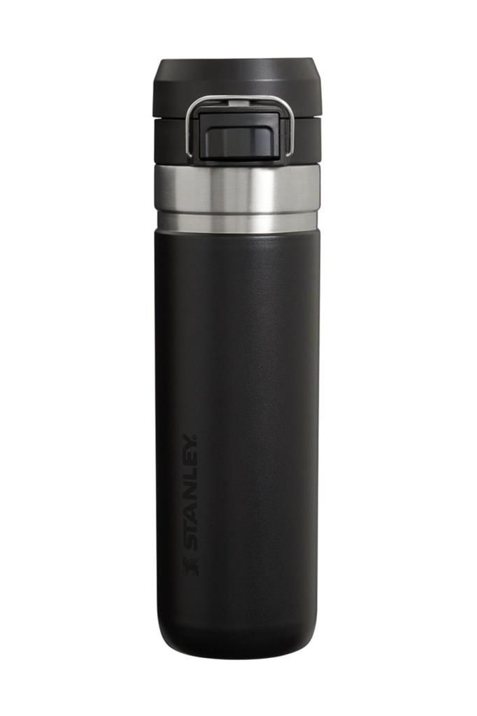 Stanley The Quick-Flip Water Bottle .7L / 24oz