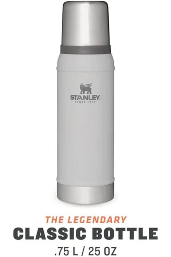 Stanley Klasik Vakumlu Paslanmaz Çelik Termos 0.75 Lt