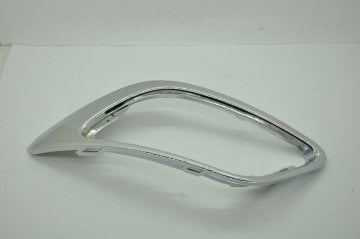 Sis Kapak Çerçevesi Sağ Fluence 2012 Sonrası (Nikelaj)