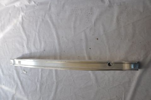 Tampon Ön Traversi Megane II (Ayaklı)