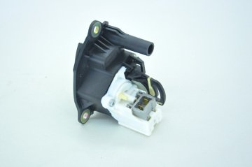 Bagaj Kapak Kilidi Dış Clio Hb 2003-2006 Arası