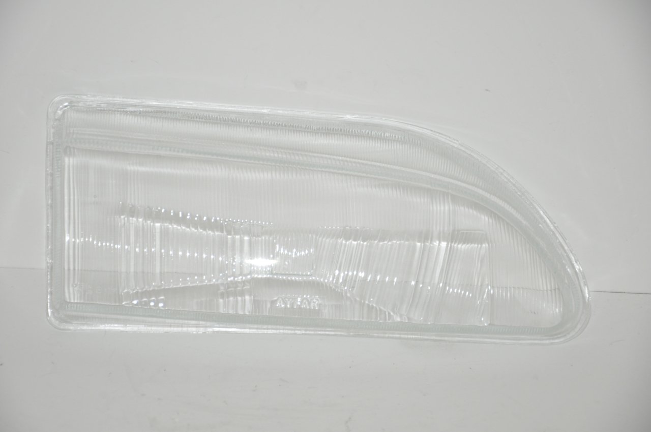 Far Camı Sağ R19