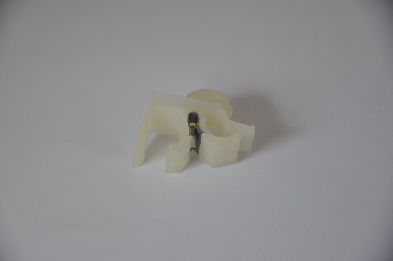 Ön Cam Direk İç Bakalit Klipsi Albea-Palio-Siena-Strada