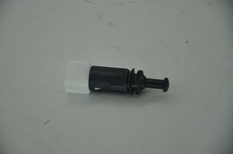Fren Pedal Müşürü Clio-Kango-Megane-Laguna-Trafic-Master-Twingo (Beyaz 4 Fişli)