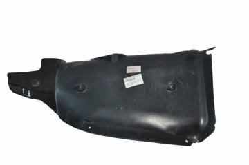 Çamurluk Davlumbazı Arkanın Arkası Sağ Megane II Sedan