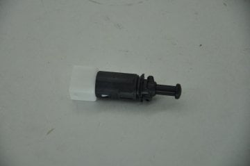 Fren Pedal Müşürü Clio-Kango-Megane-Laguna-Trafic-Master-Twingo (Beyaz 4 Fişli)