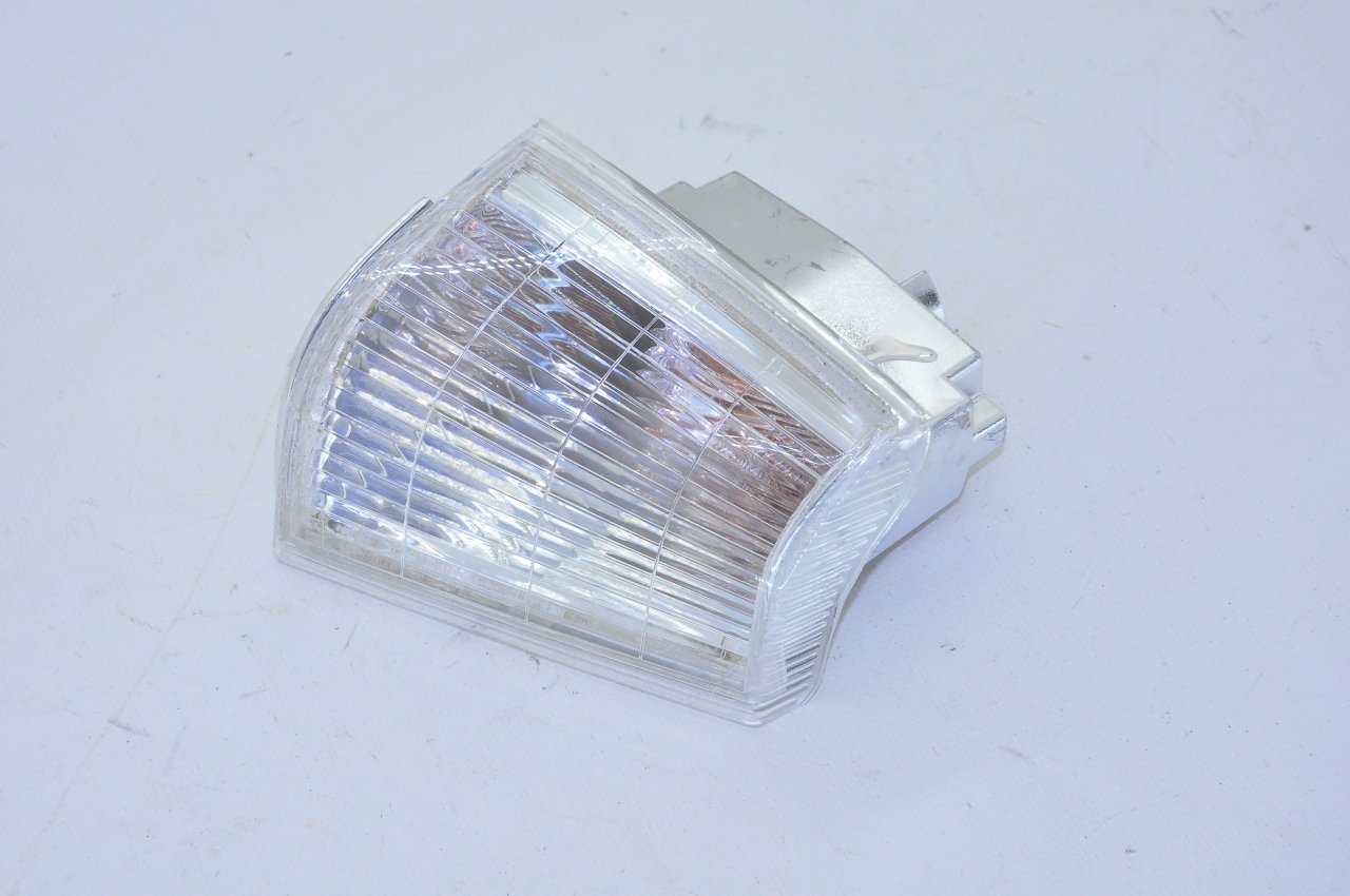 Sinyal Lambası Ön Sağ R11-R9 Broadway 1994-1997 Arası