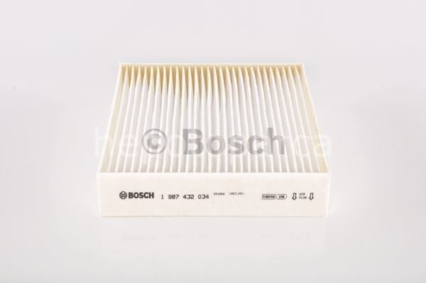 MITSUBISHI Colt 1.1 08.2004 - 12.2012  BOSCH POLEN FİLTRESİ