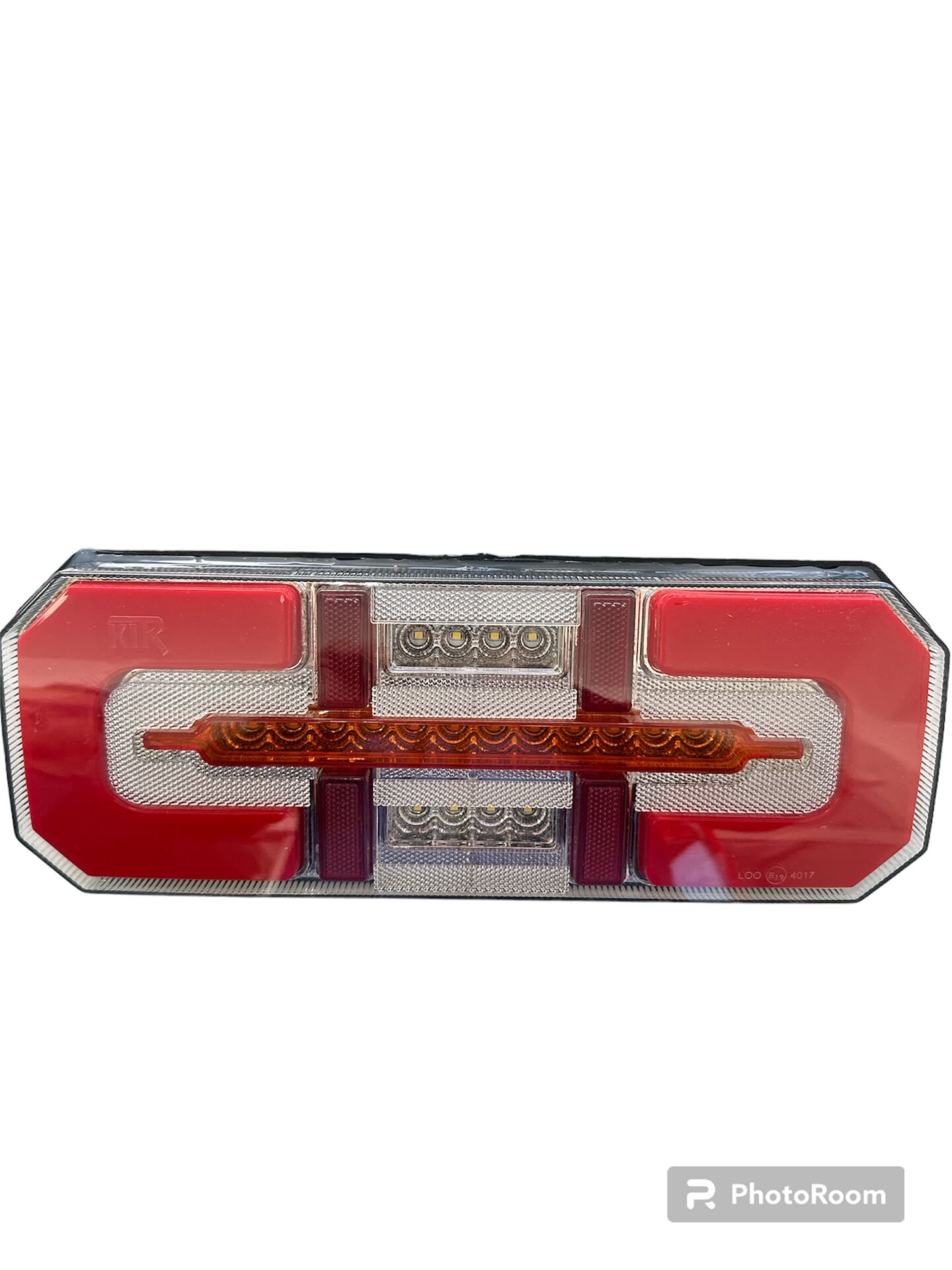 ÜÇLER.4-0241L ÜÇLER FORD CARGO ÖN SİNYAL LAMBASI SOL