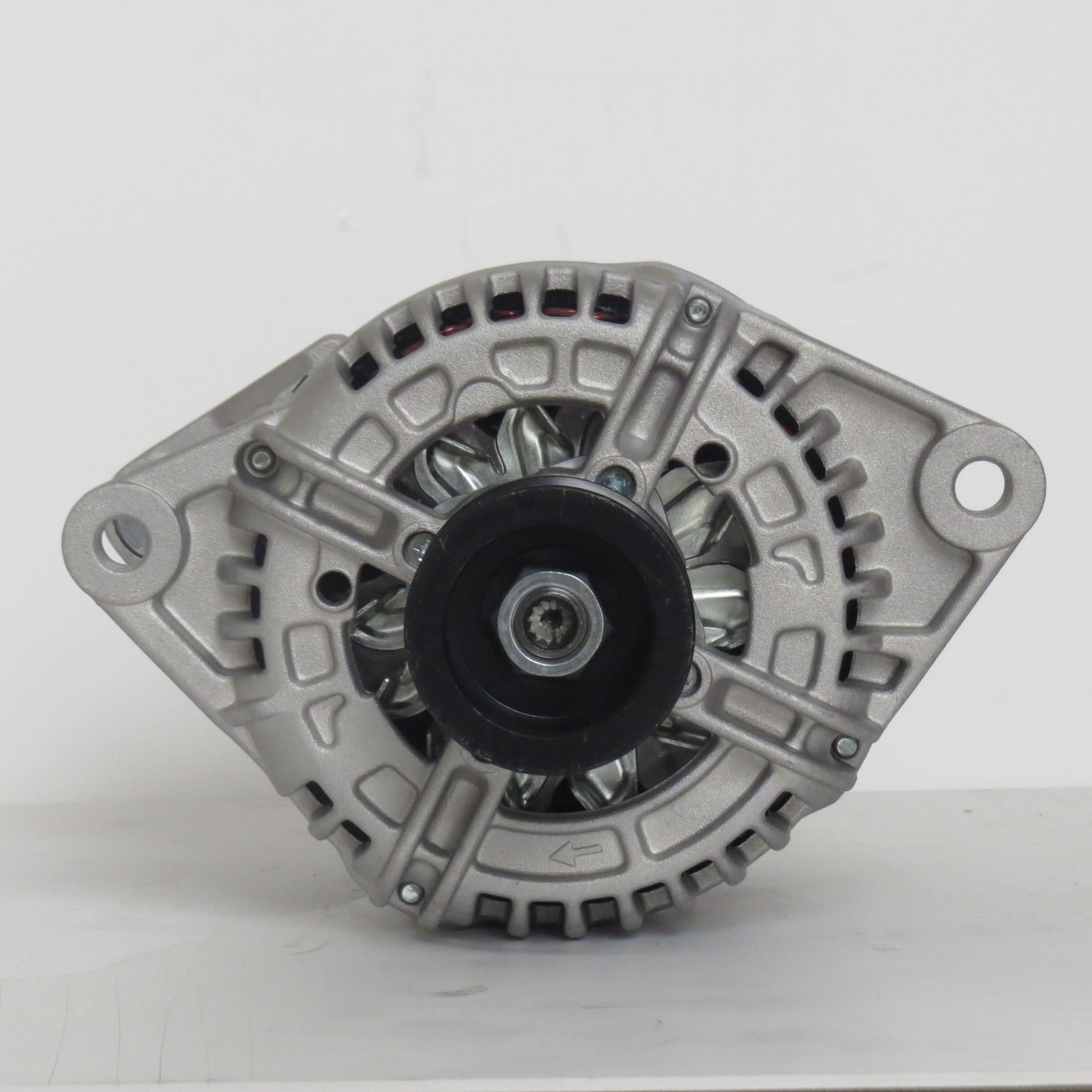 MEDOR ALT 3922 ALTERNATÖR 12V  FIAT DUCATO IVECO DAİLY 150 AMPER 504009977 504009978 0986046060 0124325053 0124525020