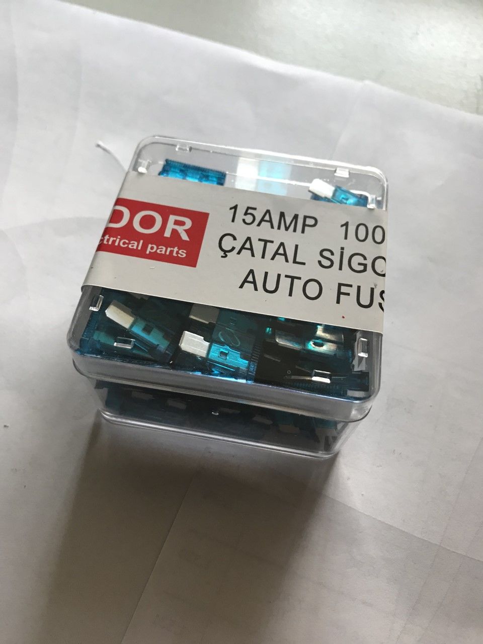 MEDOR-22-MUH-66 ÇATAL SİGORTA 15 AMPER (PAKET)