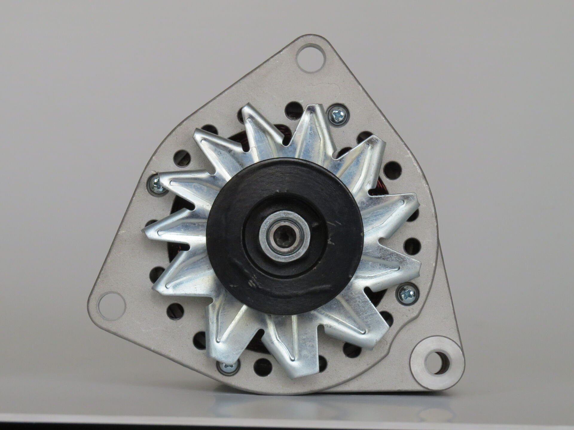 MEDOR ALT 350  ALTERNATÖR 24V 35A MAGIRUS 3 BAĞLANTI BİRİ TAKOZ   0120489727   0120489728    09860313103131   0051543102 0120489221