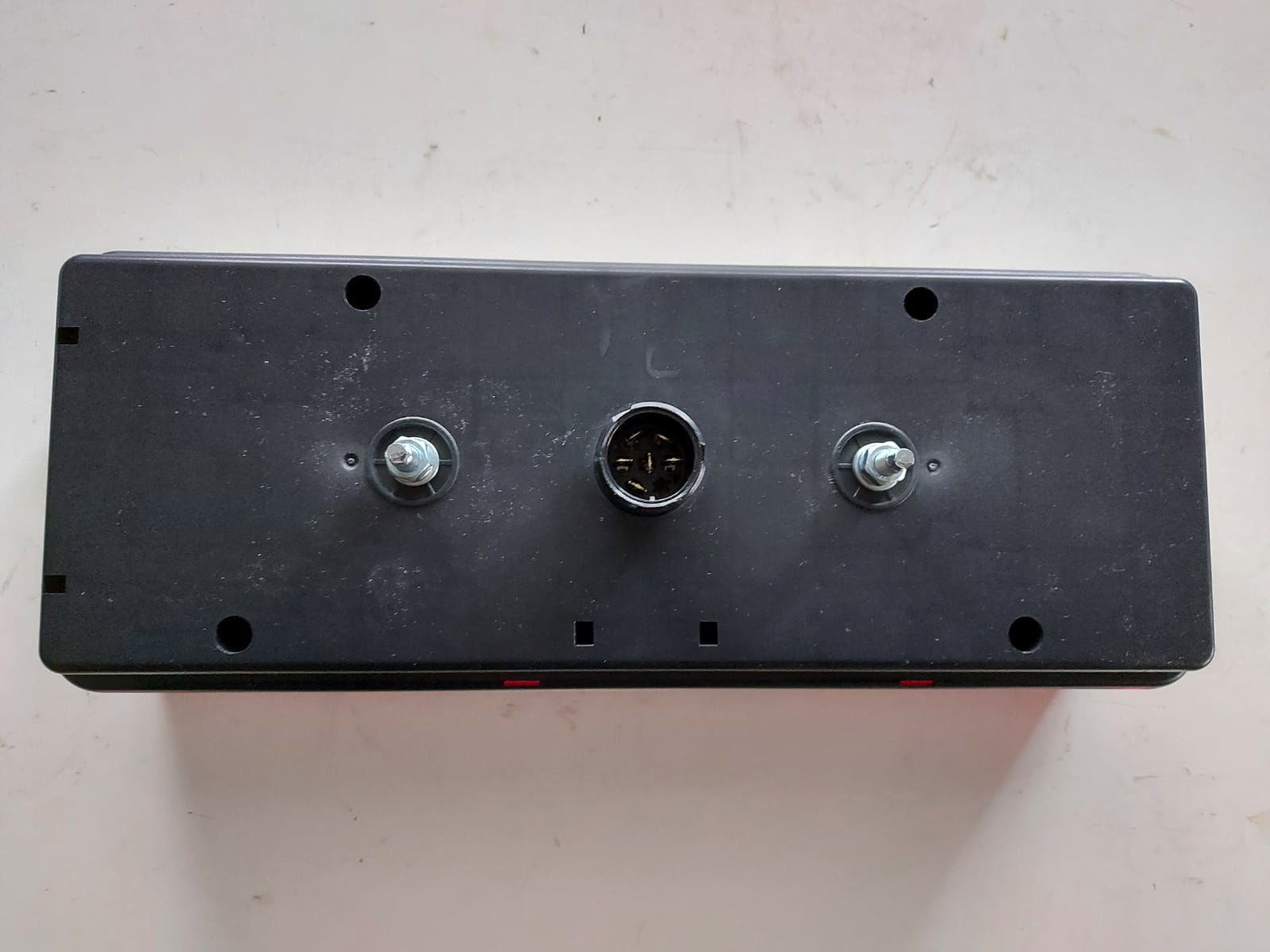 STOP LAMBASI 6 FONKSİYONLU  SAĞ