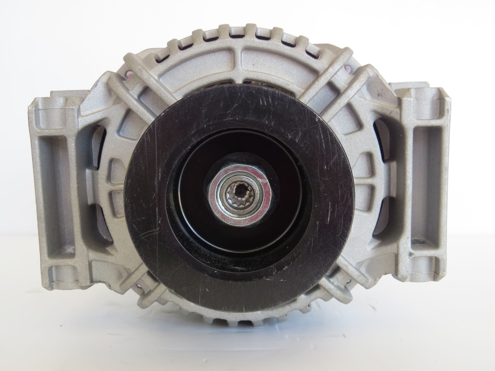 MEDOR ALT 383  ALTERNATÖR 24V 110A SCANIA GPRT  0124655026    0986047820    1475569   1763035    1763036    571614 0124655007