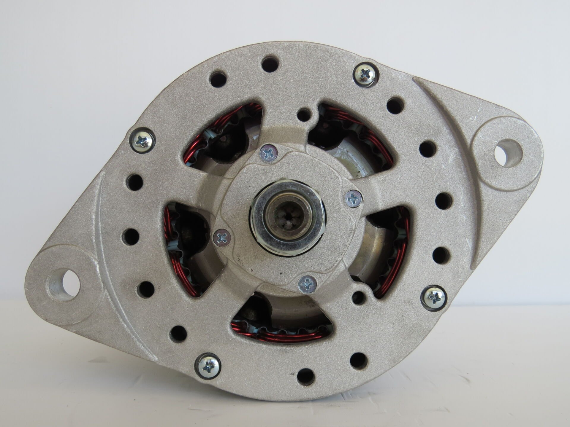 MEDOR ALT 385  ALTERNATÖR 24V 80A VOLVO FH12-FH16 1993-> 0120468093    0120468135   0120469018    0120469033   6033GB3020    1096757    1117011    3986428 0124515017