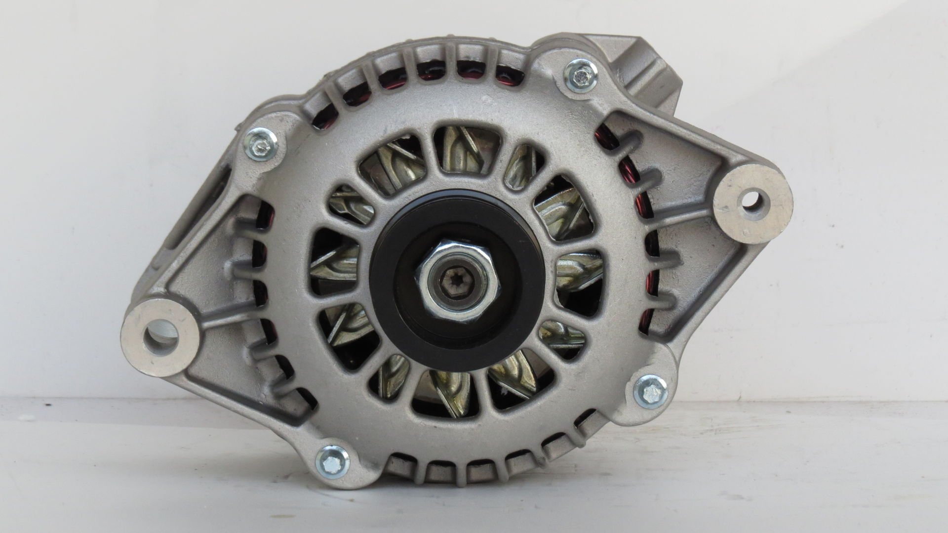 MEDOR ALT 125 ALTERNATÖR OPEL CORSA-VECTRA-12V 120 AMP. OPEL ASTRA     10479923    6204000    6204002   0986038600   3493823 10479384