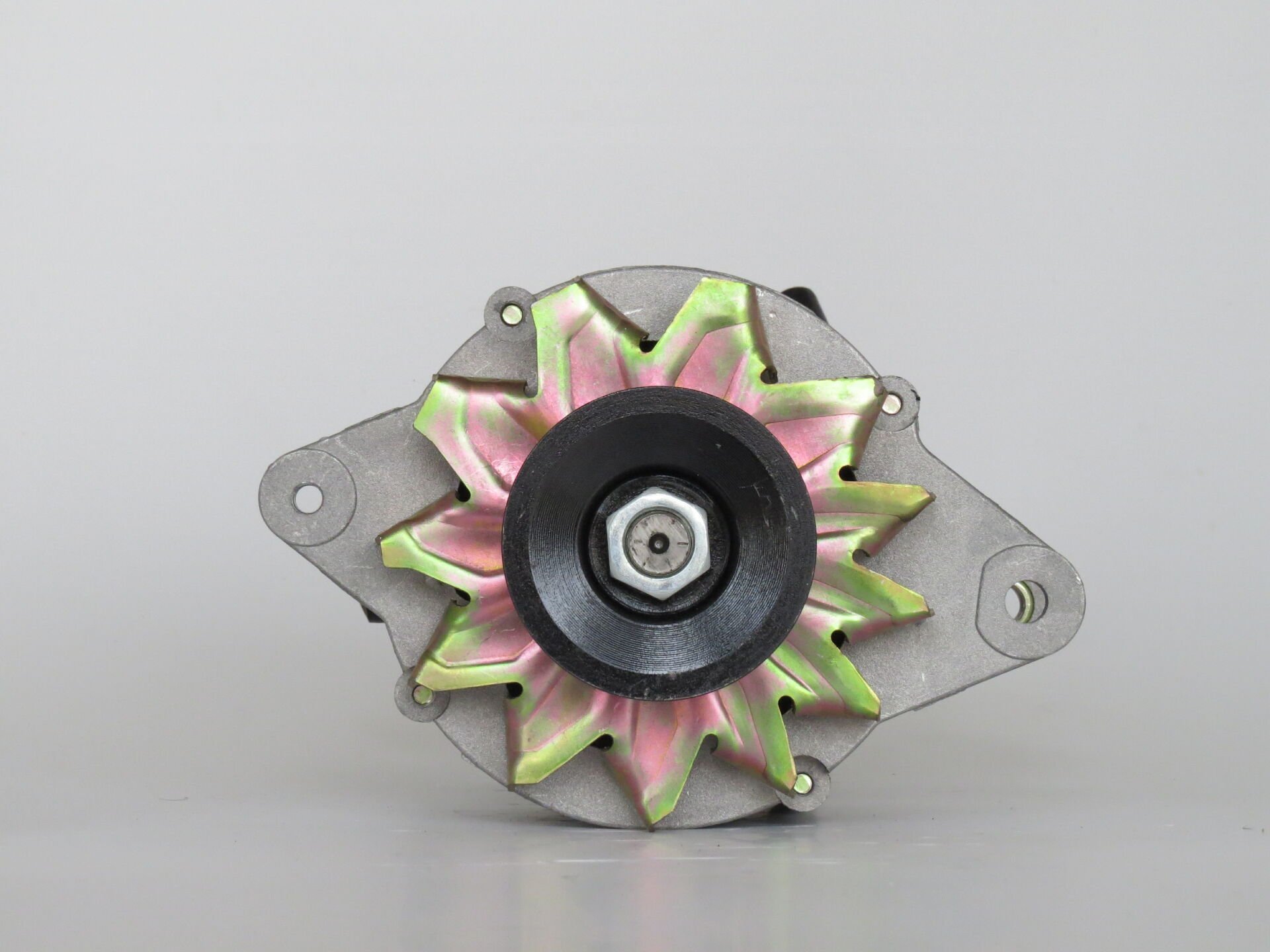 ALT 600 ALTERNATÖR 70A MAZDA 2200 KİA BESTA 12V K74018300B    LR150410    LR160412    LR160440   LR160450    R20118300 KİA ÇEREZ   LR 160412