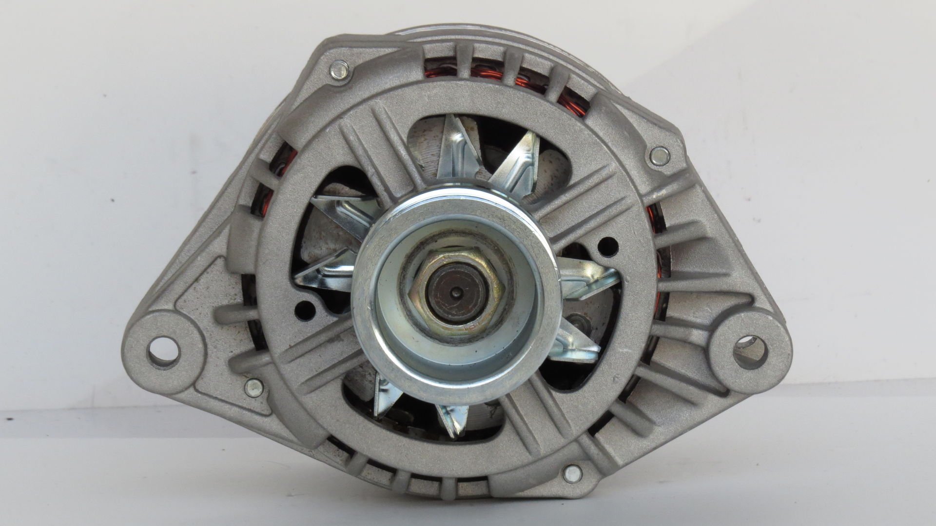 MEDOR ALT 980  ALTERNATÖR LADA 12V 80 AMPER 904023701000
