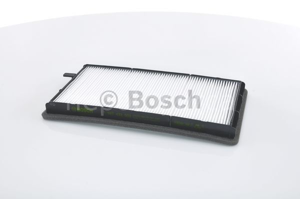 BMW 318 is 03.1995 - 12.1998  BOSCH POLEN FİLTRESİ filitre