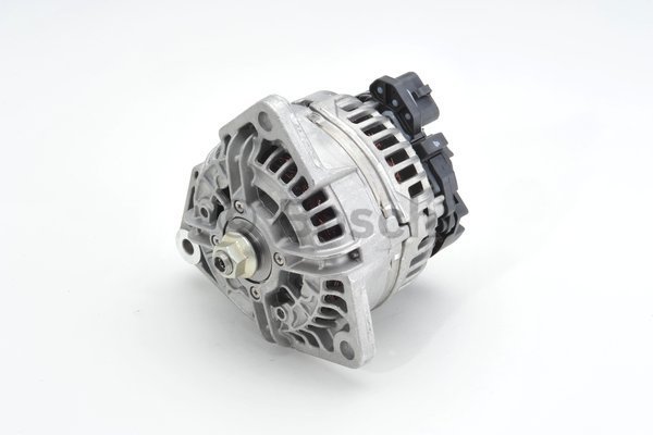 BOSCH_0124555013 AlternatörMAN 18t-Serie; 12t-Serie; 33t-Serie; 26t-Serie; 35t-Serie; 24t-Serie; 28t-Serie; 10t-Serie; 41t-Serie; 8t-Serie; 40t-Serie; 37t-Serie; 19t-Serie; 32t-Serie; 39t-Serie; 7t-Serie; 15t-Serie; 22t-Serie; 13t- MAN 51261017271; MAN 51