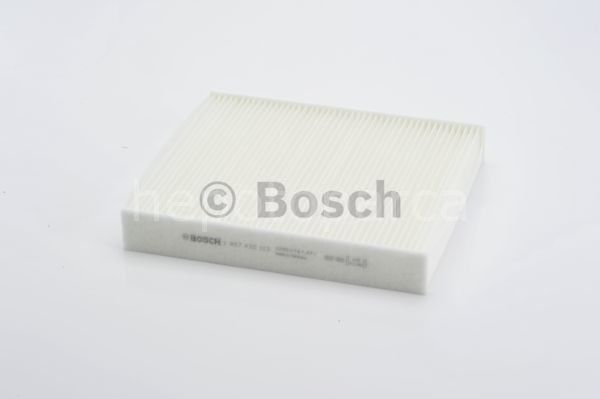 VOLVO V50 T5 04.2004 - 07.2007  BOSCH POLEN FİLTRESİ filitre