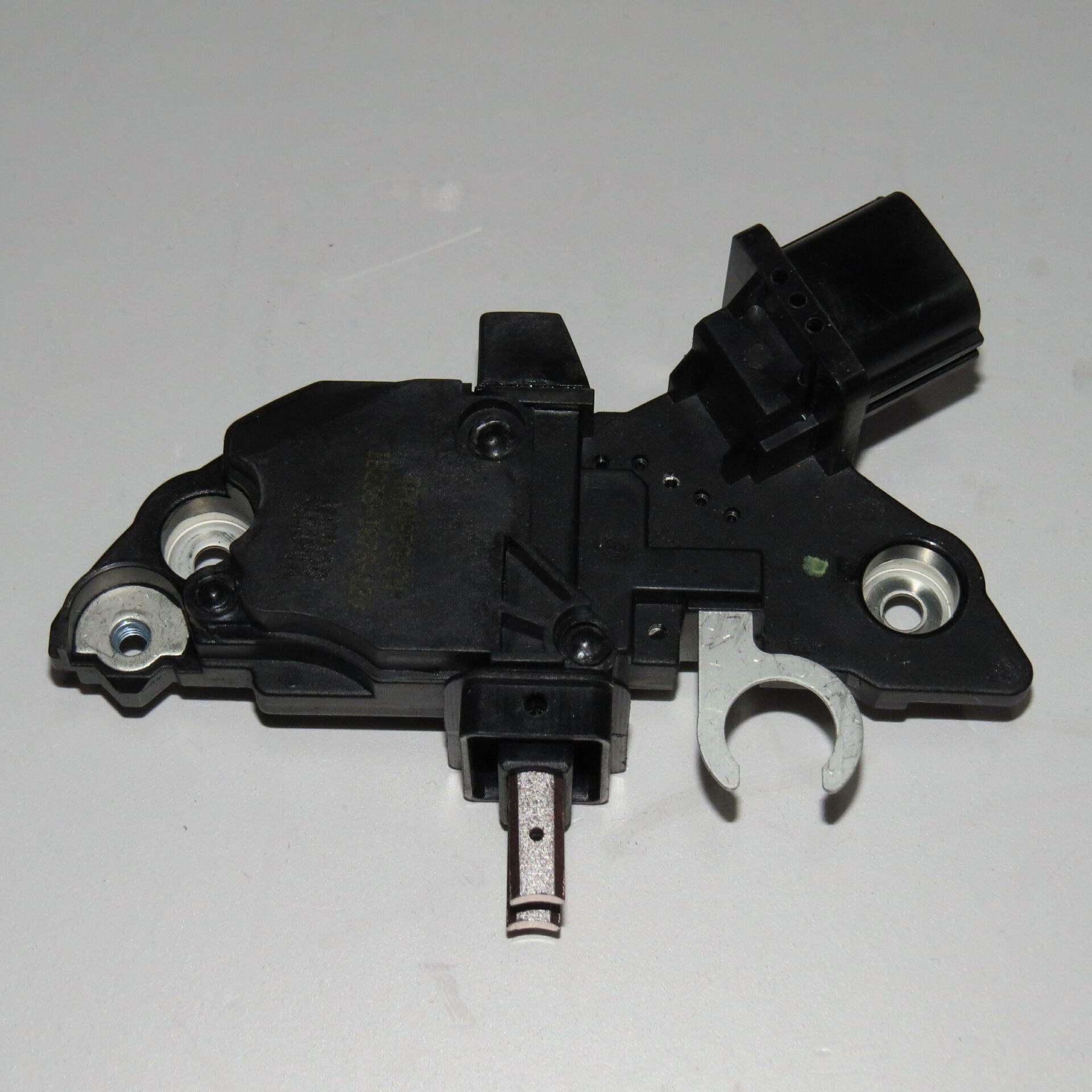 MEDOR IB 236  KONJEKTÖR 12V TOYOTA COROLLA FOOM TRANSPO