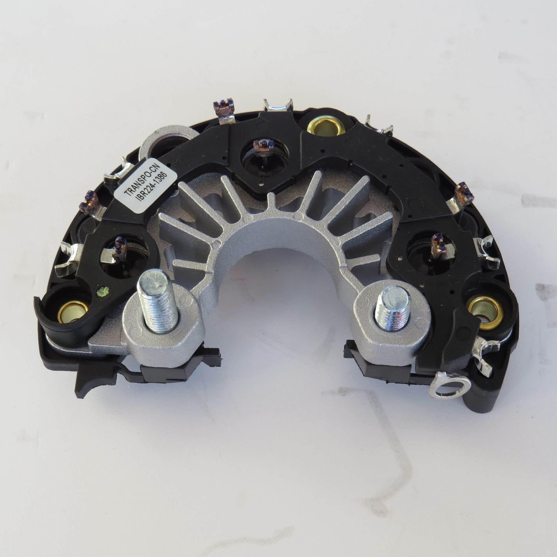 MEDOR IBR 224  DİOT TABLASI SOL UZUN CİVATA ACTROS TRANSPO MERCEDES AXOR F00M133290