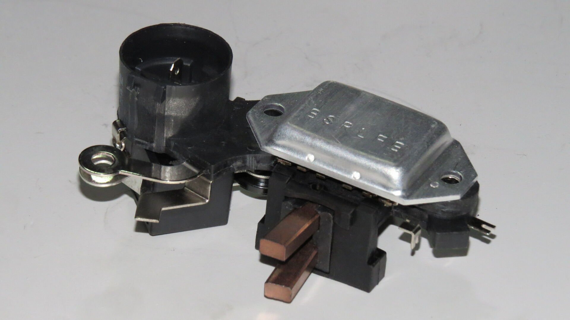 MEDOR VRH 2000-29 KONJEKTÖR 24V ISUZU ÜÇ FİŞLİ  VRH 2000-29