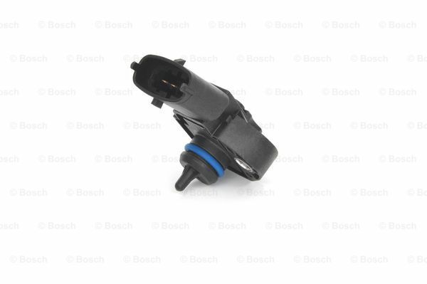 Basınç / Sıcaklık SensörüVOLVO S40 II 2.4 200312 - 201007; V50 2.4 200404 - 201007; V50 2.4i 200404 - 201007; C70 II 2.4i 200603 - 201007; C30 2.4i 200610 - 201007; C70 II 2.4 200603 - 201007; C30 T5 200708 - ; S40 II 2.4i 200508 - VOL 31272733; VOL