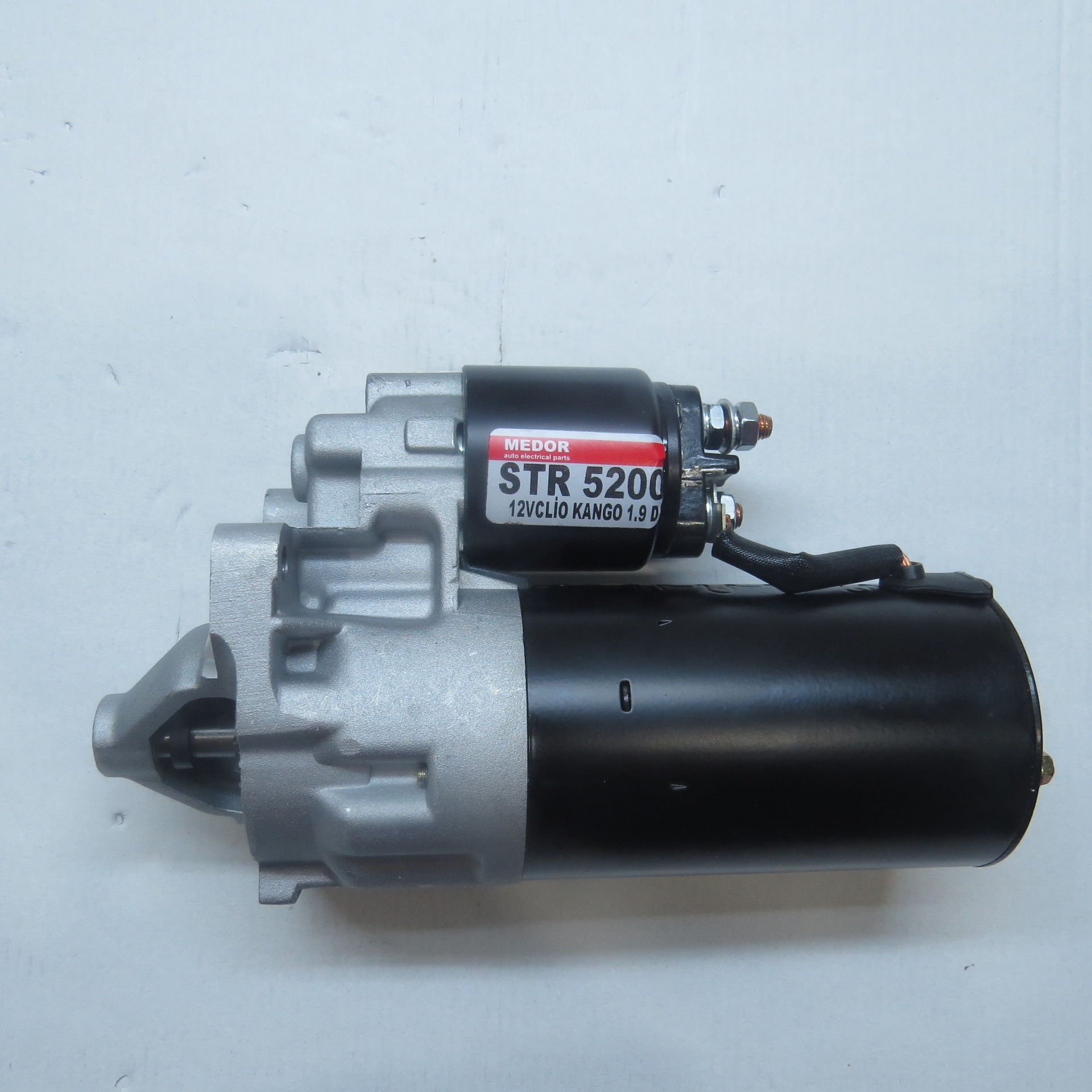 MEDOR STR 5200  MARŞ MOTORU 12V 11 DİŞ KANGO RENAULT  TRAFFIC 0001110003