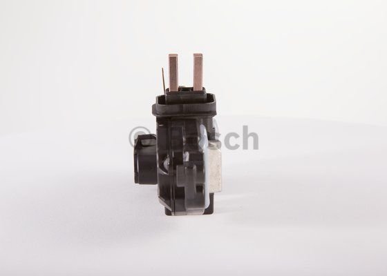 Regülatör VOLVO DAF 24V KONJEKTÖR F00MA45248 VOL 20802191; DAF 181039