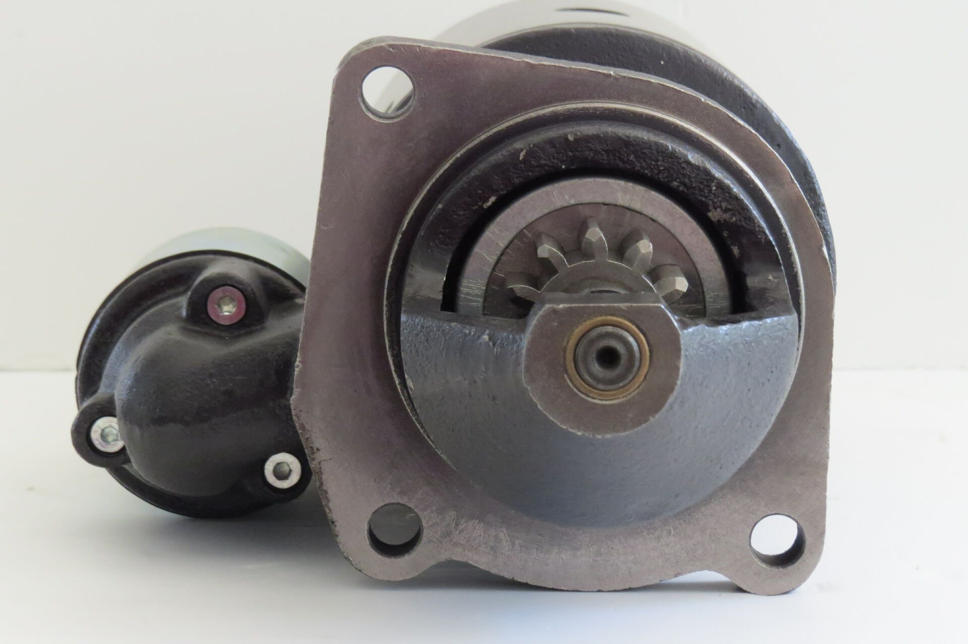 MEDOR STR 8025  MARŞ MOTORU MAN KAMYON 11 DİŞ DÜZ TİP 24V 11 DİŞ 4,5 KW (DÜZ)   0001368056    0001368310    51262017143    51262017085   51262019143 0001368031