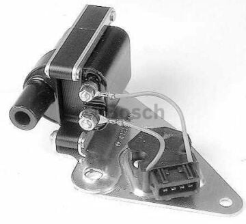 Ateşleme BobiniVOLVO; RENAULT 850 2.5 GLE Kombi 199209 - 199707; V70 I 2.5 199701 - 200003; 850 2.5 GLE 199209 - 199707; 850 2.5 GLT 199109 - 199707; 850 2.5 GLT Kombi 199109 - 199707; V70 I 2.5 20V 199701 - 200003; S70 2.5 199701 VOL 12751740; VOL 127517