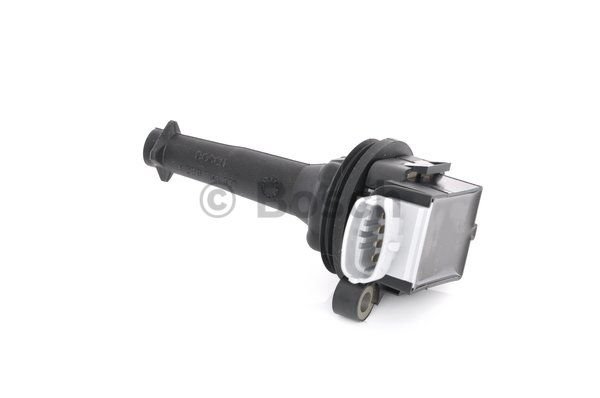 Ateşleme BobiniVOLVO S60 I 2.4 200011 - 200907; S40 II 2.4 200312 - 201007; V50 2.4 200404 - 201007; V70 II 2.5 T 200404 - 200707; XC70 I 2.5T AWD 200208 - 200707; S60 I 2.0 T 200011 - 200907; V50 2.4i 200404 - 201007; S6 VOL 8677837; VOL 3071341