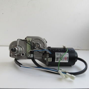 MAKO 202 CAM SİLGİ MOTORU KABİN SİLGİ TRAKTÖR