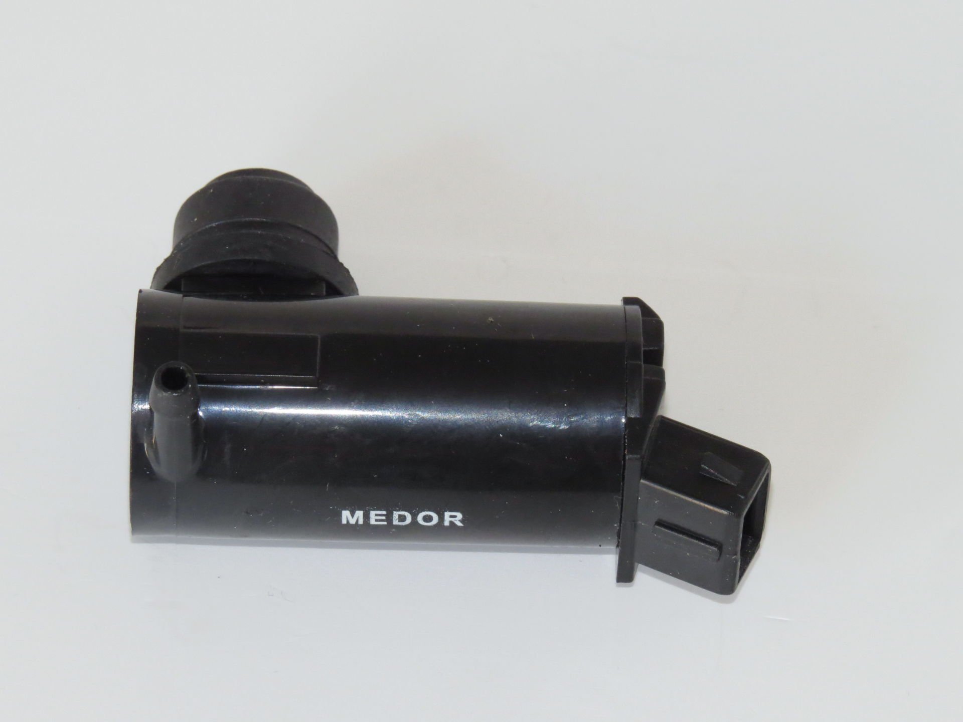 MEDOR WP 600  SU MOTORU 12V FORD ESCORT T15 YC603