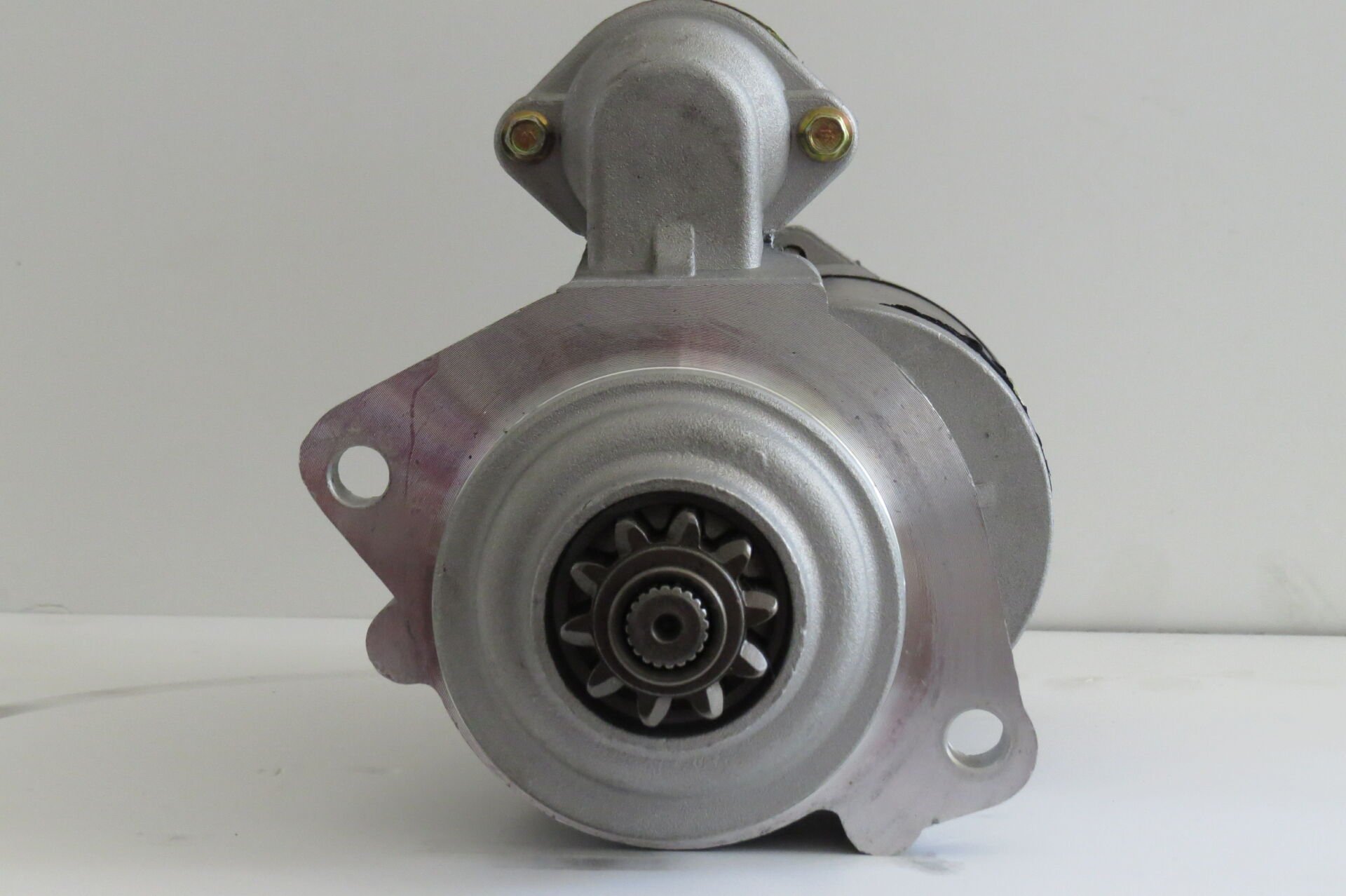 MEDOR STR 9010  MARŞ MOTORU CUMMİNS 4,5KW 10D.    HYUNDAİ 24V 6008635110