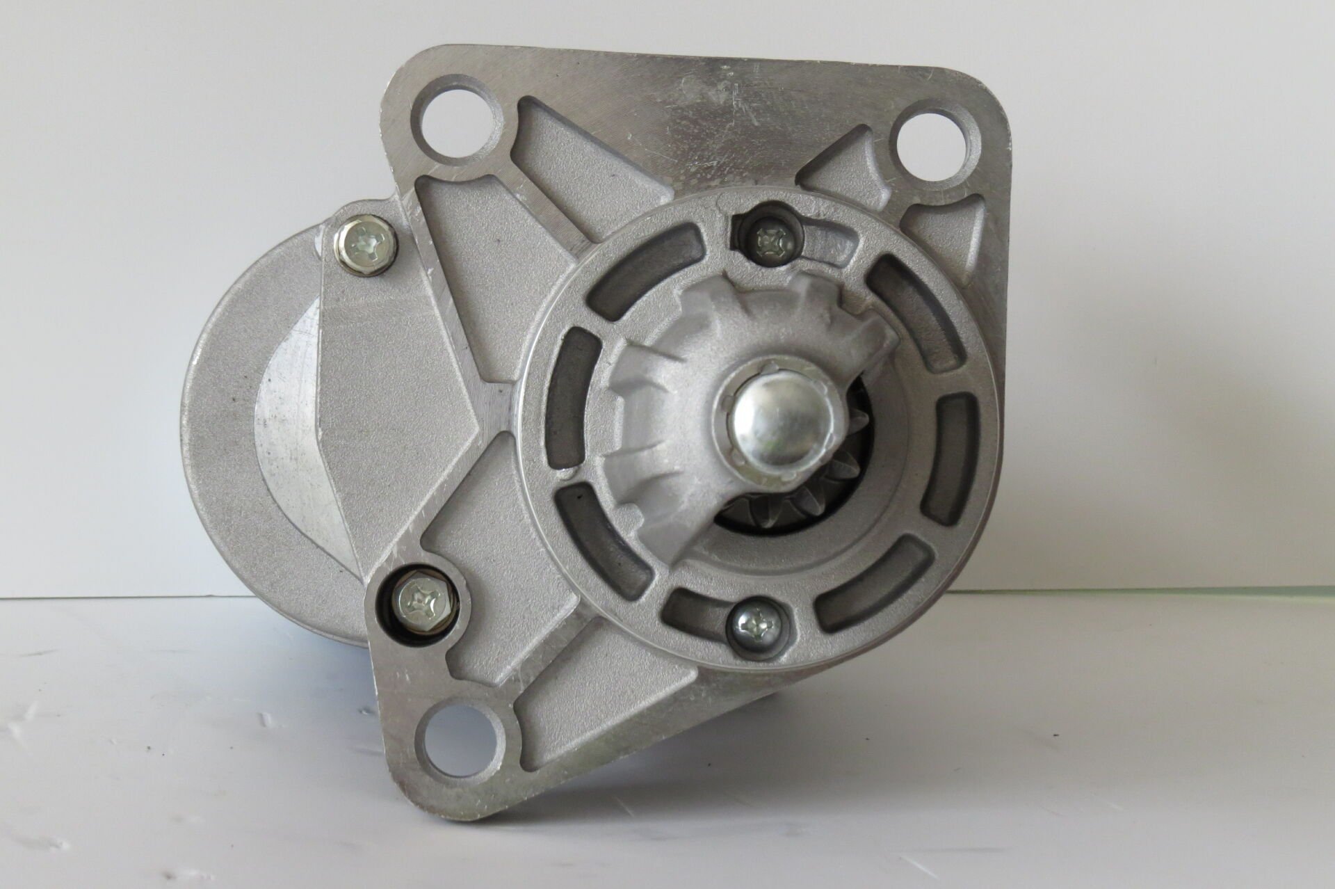 MEDOR STR 6180  MARŞ MOTORU KIA BONGO  TERS DÖNÜŞLÜ 12V 11 DİŞ    031114200    OK60118400    MG122565 03111-4200