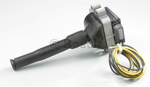 Ateşleme BobiniAUDI S4 2.2 quattro 199207 - 199407; S6 2.2 Avant T quattro 199406 - 199707; 80 2.2 Avant RS2 quattro 199403 - 199507; Coupe 2.2 S2 T quattro 199210 - 199512; S6 2.2 T quattro 199406 - 199707; 80 2.2 Avant VWW 034905105; VWW 03490