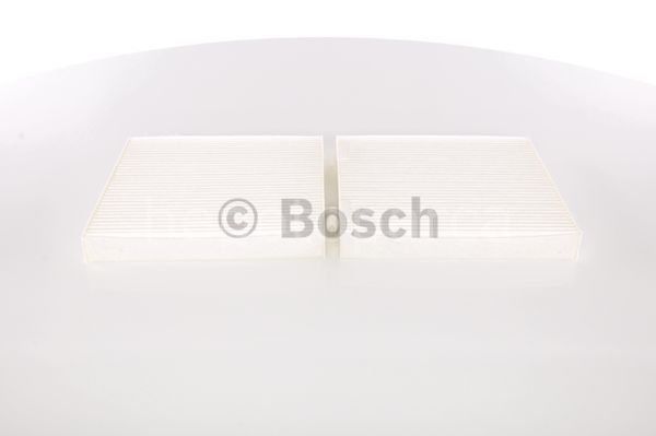 BMW X 3 sDrive 20 i 04.2014 - 01.2018  BOSCH POLEN FİLTRESİ filitre