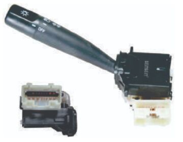 TO712 SİNYAL KOLU TOYOTA COROLLA 1998-2004 SENSEN
